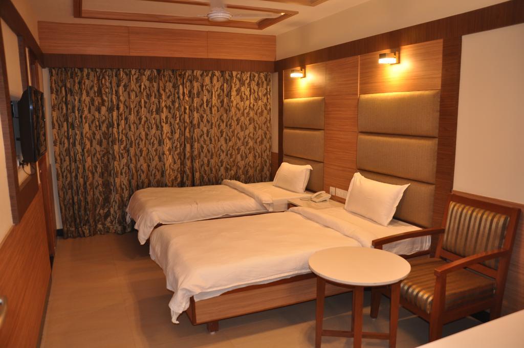 Hotel Sms Grand Inn Vellore Room photo